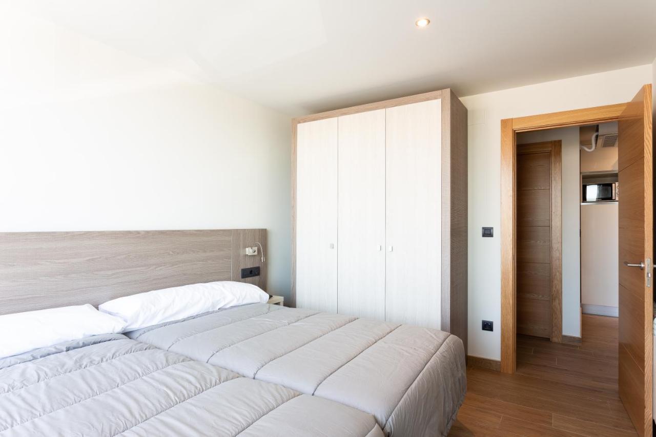 Apartamentos Playa De Los Barcos Isla Plana Εξωτερικό φωτογραφία