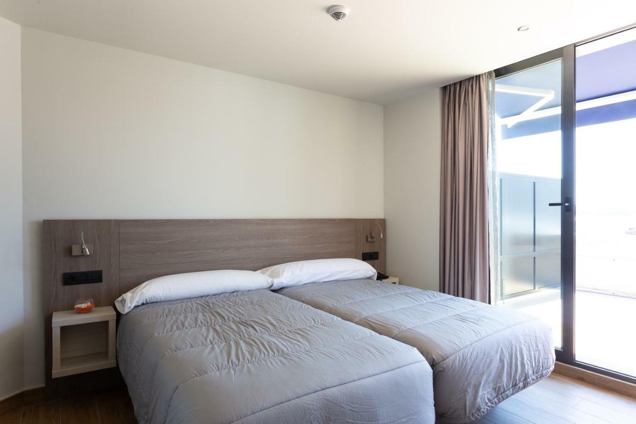 Apartamentos Playa De Los Barcos Isla Plana Εξωτερικό φωτογραφία