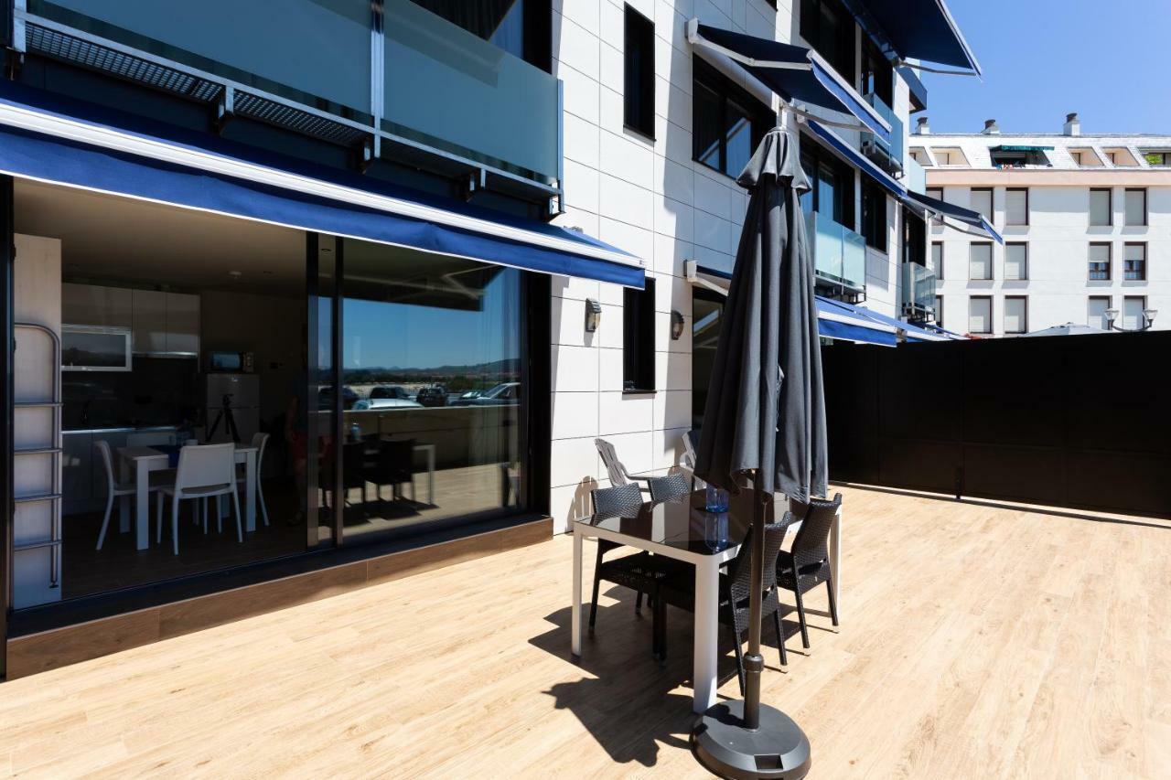 Apartamentos Playa De Los Barcos Isla Plana Εξωτερικό φωτογραφία