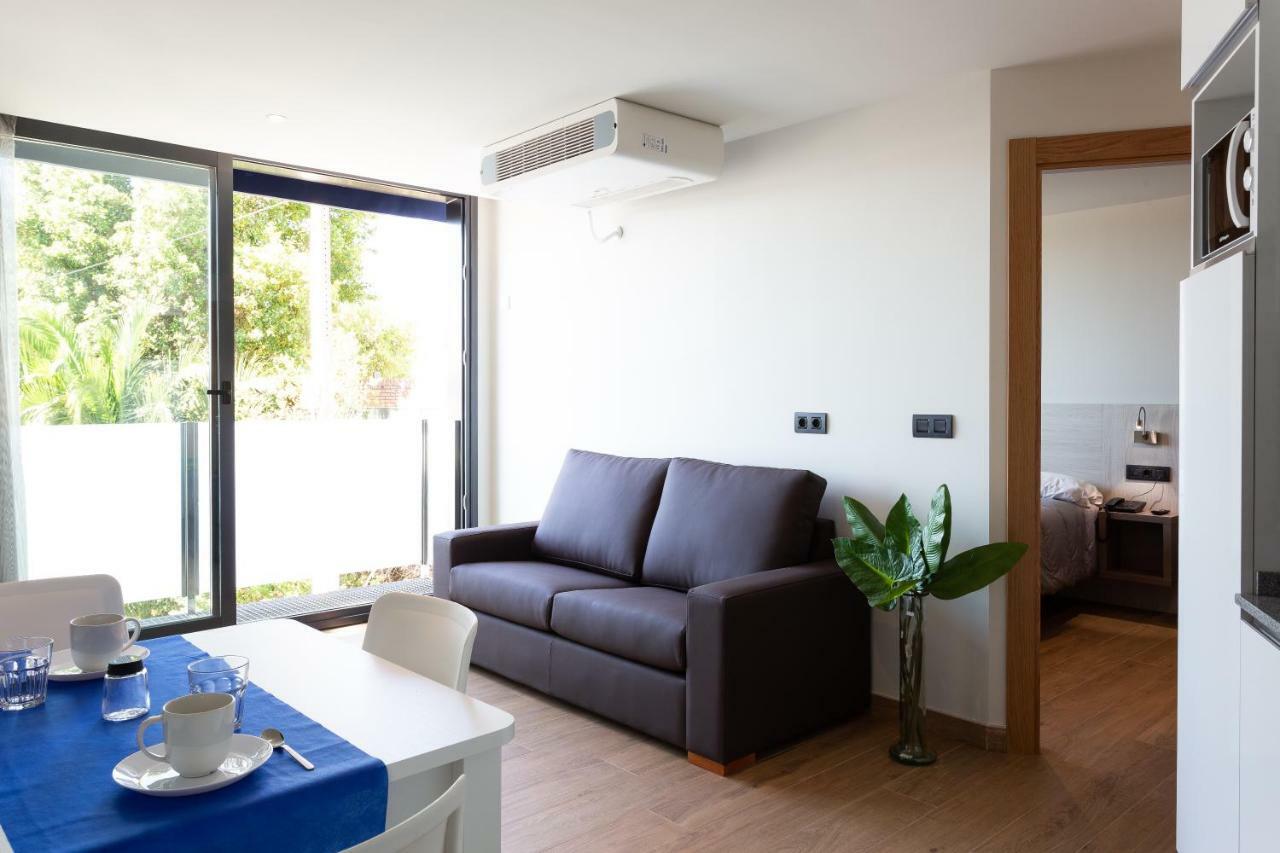 Apartamentos Playa De Los Barcos Isla Plana Εξωτερικό φωτογραφία