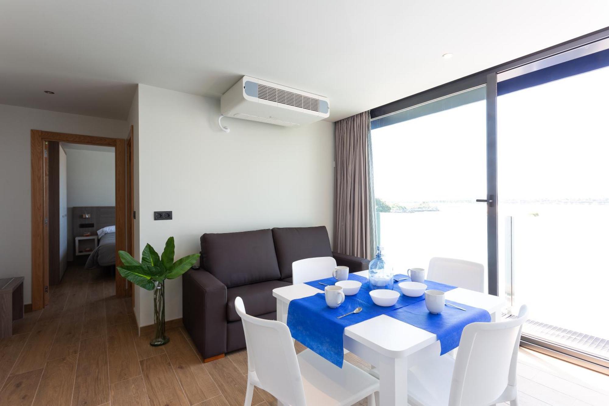 Apartamentos Playa De Los Barcos Isla Plana Εξωτερικό φωτογραφία