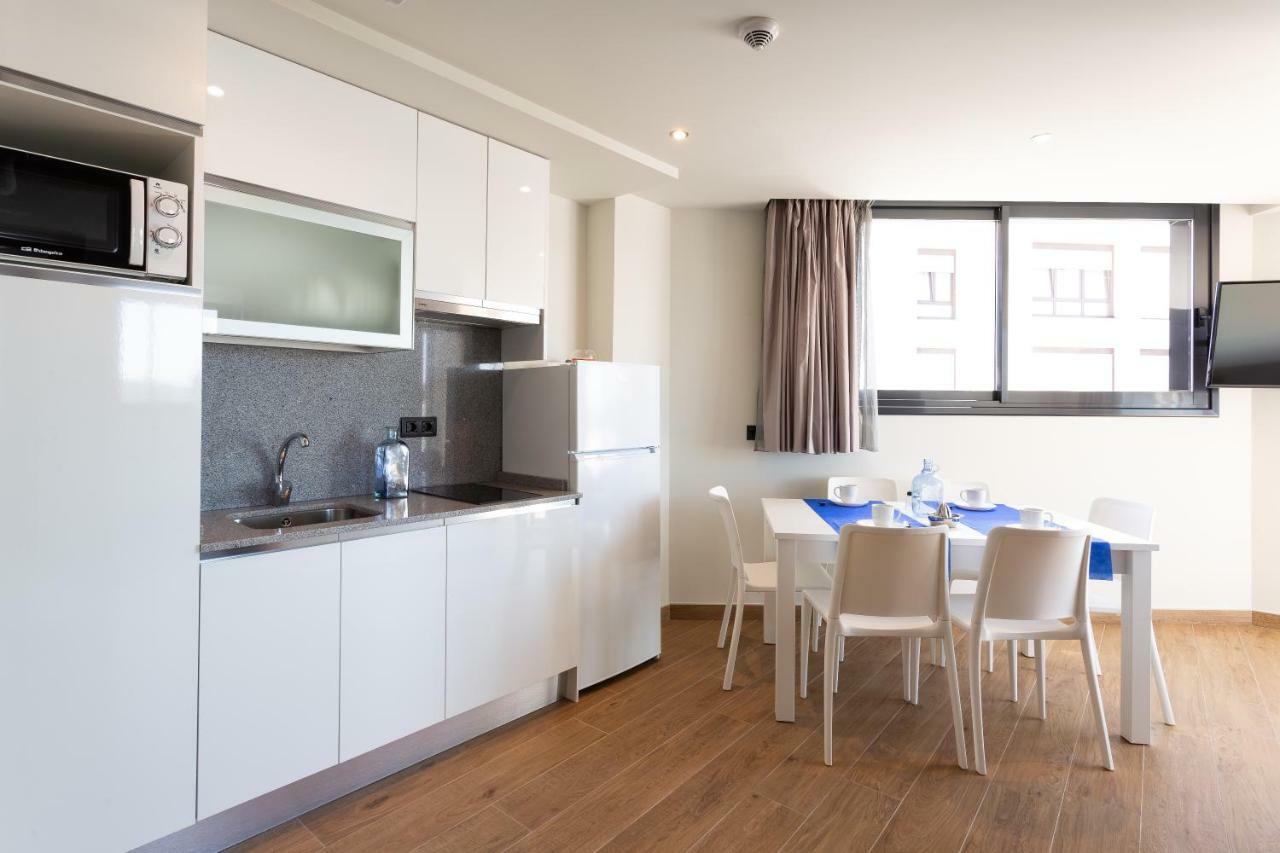 Apartamentos Playa De Los Barcos Isla Plana Εξωτερικό φωτογραφία